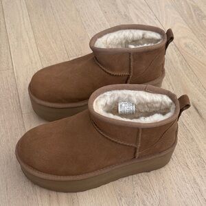 Ugg Classic Ultra Mini Platform
